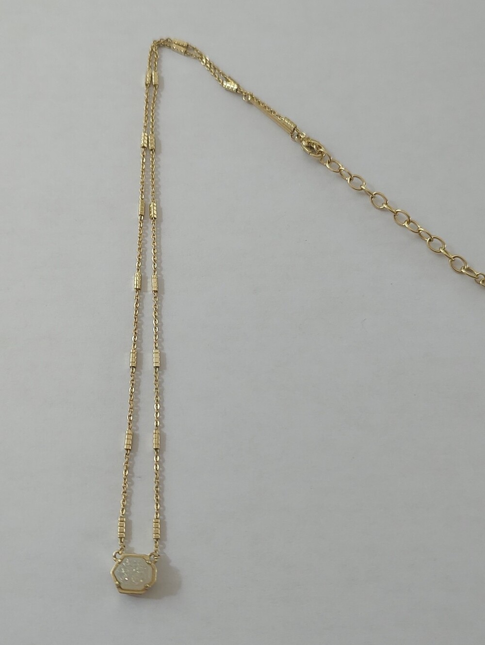 Kendra Scott Necklace - Picture 2 of 6
